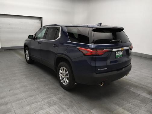Northsky Blue Metallic 2022 Chevrolet Traverse LS