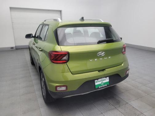 2021 Hyundai VENUE SEL