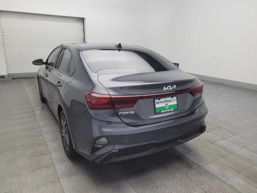 Gravity Gray 2022 Kia Forte LXS