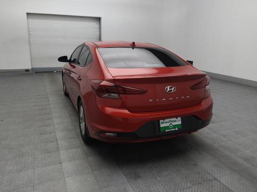 Scarlet Red Pearl 2020 Hyundai ELANTRA Value Edition