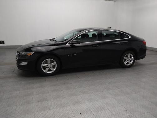 Mosaic Black Metallic 2024 Chevrolet Malibu FWD 1LT