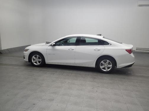 Summit White 2023 Chevrolet Malibu 1LS