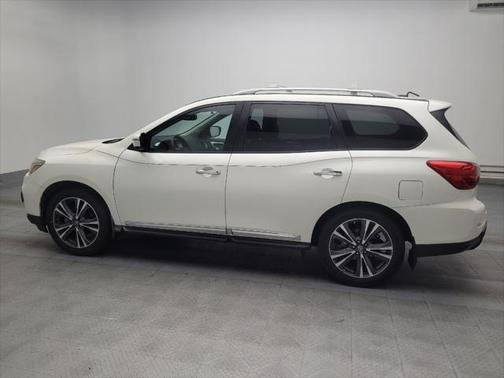 2017 Nissan Pathfinder Platinum