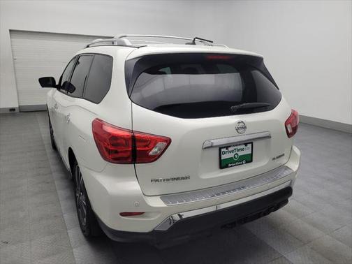 2017 Nissan Pathfinder Platinum