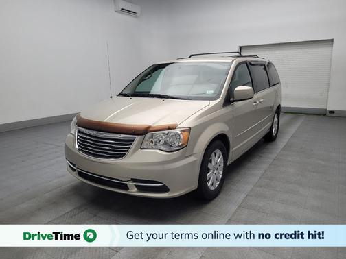 2015 Chrysler Town & Country LX