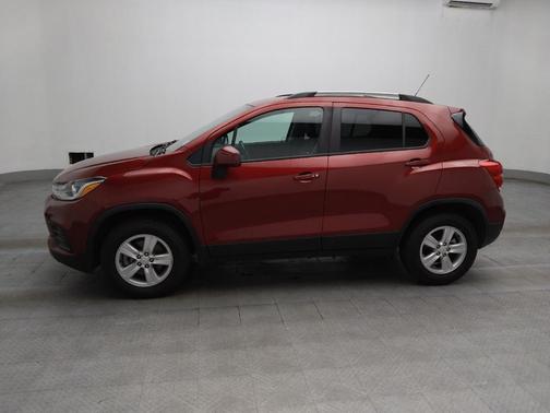 Red 2022 Chevrolet Trax LT