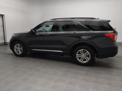 Forged Green Metallic 2022 Ford Explorer XLT