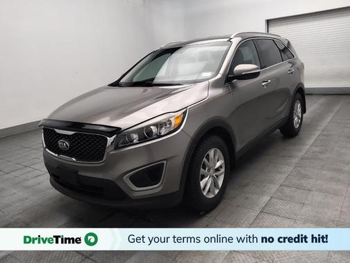 Titanium Silver 2018 Kia Sorento LX