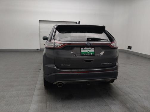 Magnetic Metallic 2018 Ford Edge Titanium