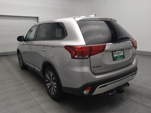 2019 Mitsubishi Outlander SE