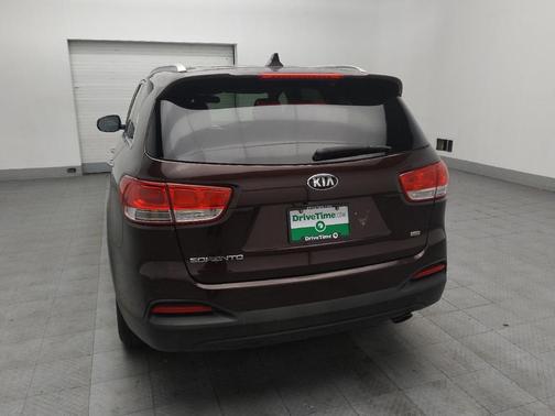 2016 Kia Sorento LX