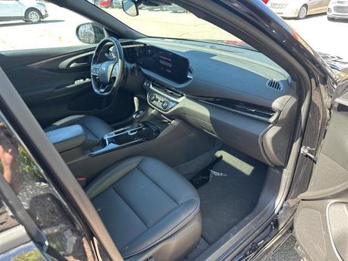 2024 Buick Envista Sport Touring FWD