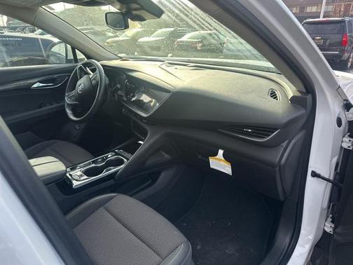 2022 Buick Envision FWD Preferred