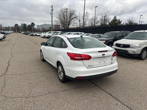 2017 Ford Focus SE