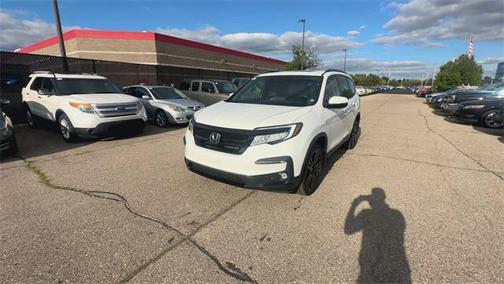 2022 Honda Pilot AWD Black Edition