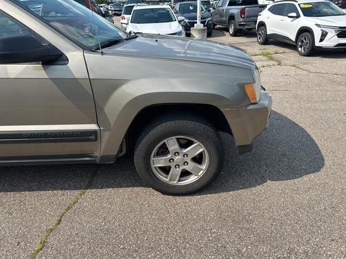 2005 Jeep Grand Cherokee Laredo