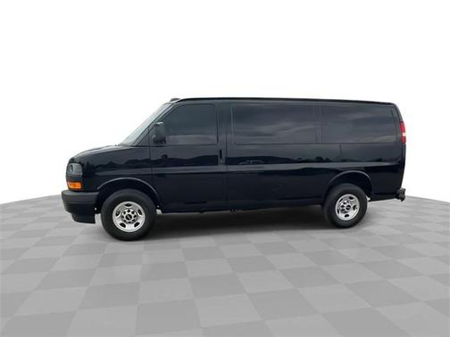 2023 GMC Savana 2500 Work Van