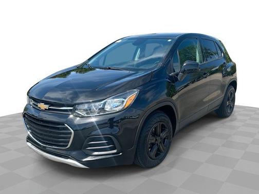 Black Metallic 2020 Chevrolet Trax LS