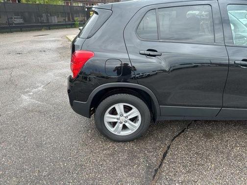 Black Metallic 2020 Chevrolet Trax LS