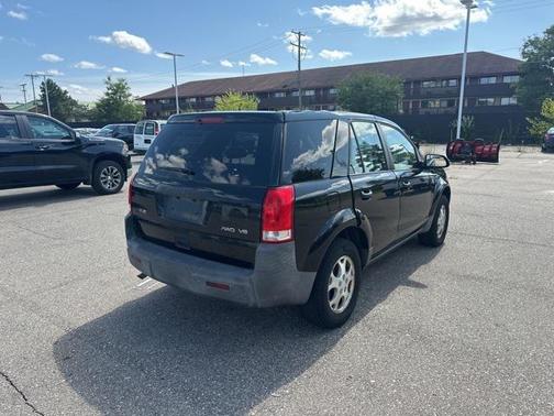 2003 Saturn Vue Base