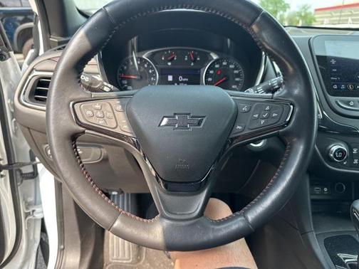 2022 Chevrolet Equinox FWD RS