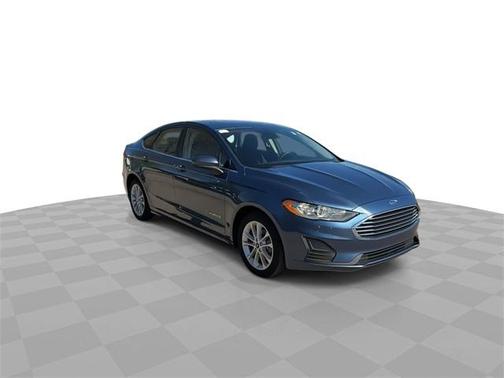 2019 Ford Fusion Hybrid SE