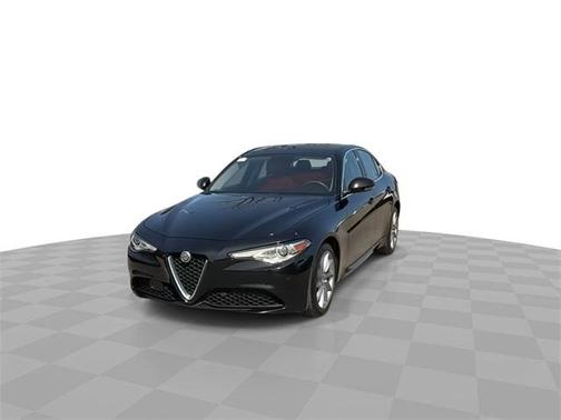 2019 Alfa Romeo Giulia Base