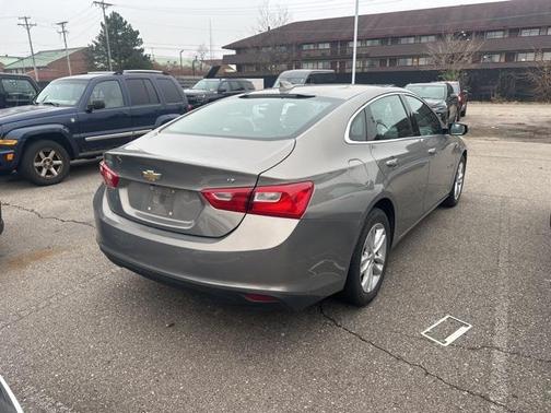 2017 Chevrolet Malibu 1LT