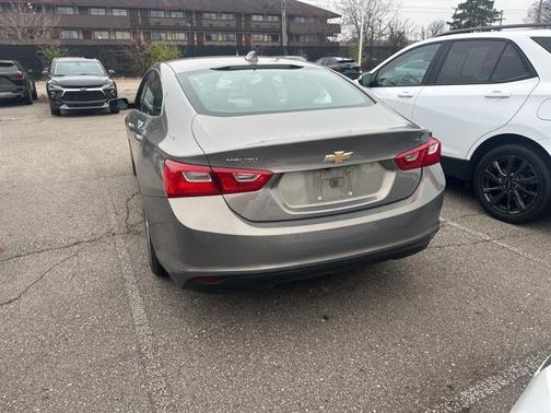 2017 Chevrolet Malibu 1LT