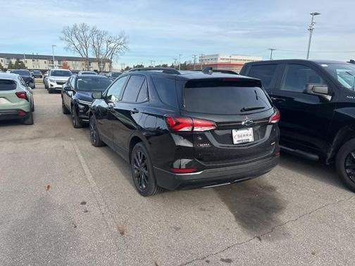2023 Chevrolet Equinox FWD RS