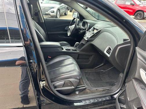 Black 2011 Chevrolet Equinox 2LT
