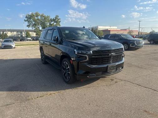 2023 Chevrolet Tahoe 4WD RST