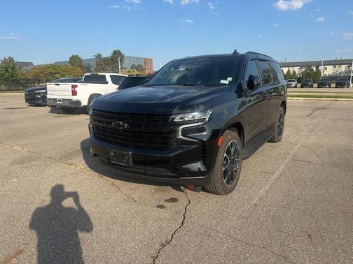2023 Chevrolet Tahoe 4WD RST