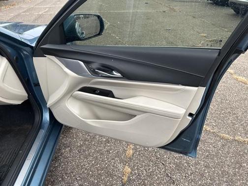 2024 Cadillac CT4 Premium Luxury