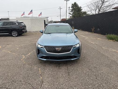 2024 Cadillac CT4 Premium Luxury