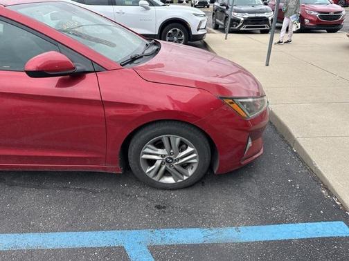 2020 Hyundai ELANTRA SEL