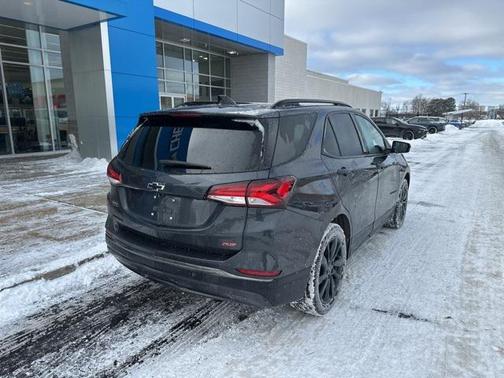 2023 Chevrolet Equinox FWD RS