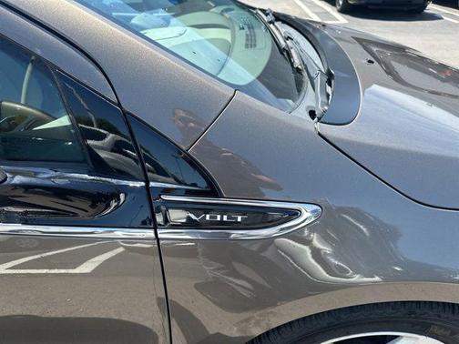 Brownstone Metallic 2014 Chevrolet Volt Base