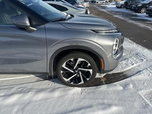 2023 Mitsubishi Outlander SE 2.5 S-AWC
