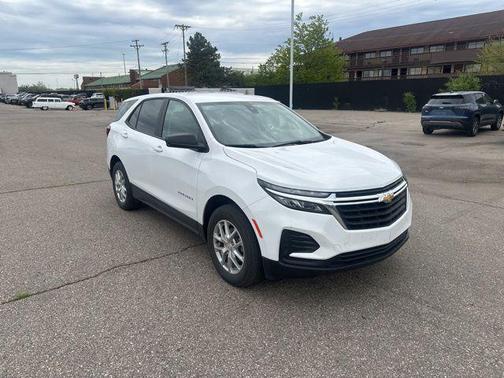 Summit White 2024 Chevrolet Equinox LS