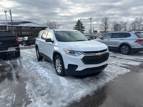 2020 Chevrolet Traverse LS