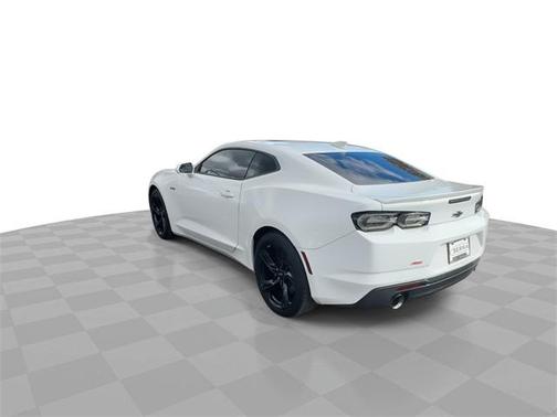 2022 Chevrolet Camaro RWD Coupe LT1