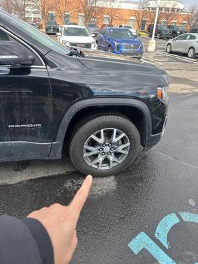 2023 GMC Acadia FWD SLT