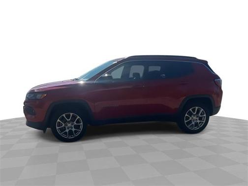 2023 Jeep Compass Latitude Lux
