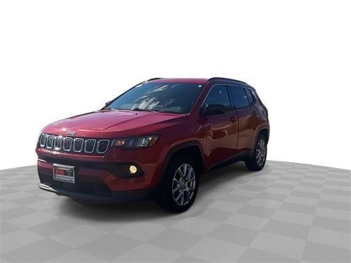 2023 Jeep Compass Latitude Lux
