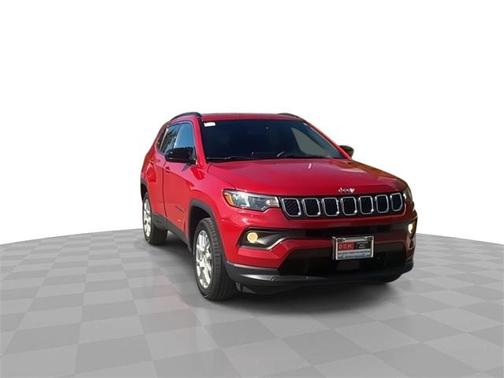 2023 Jeep Compass Latitude Lux