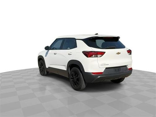 2022 Chevrolet Trailblazer LS