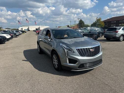 2023 Cadillac XT5 Premium Luxury