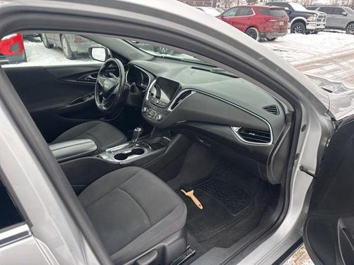 2016 Chevrolet Malibu 1LT