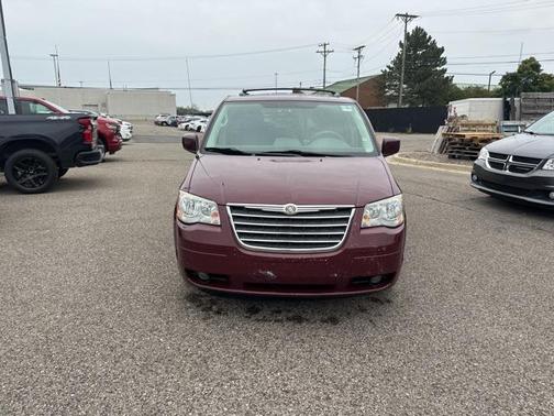 2009 Chrysler Town & Country Touring